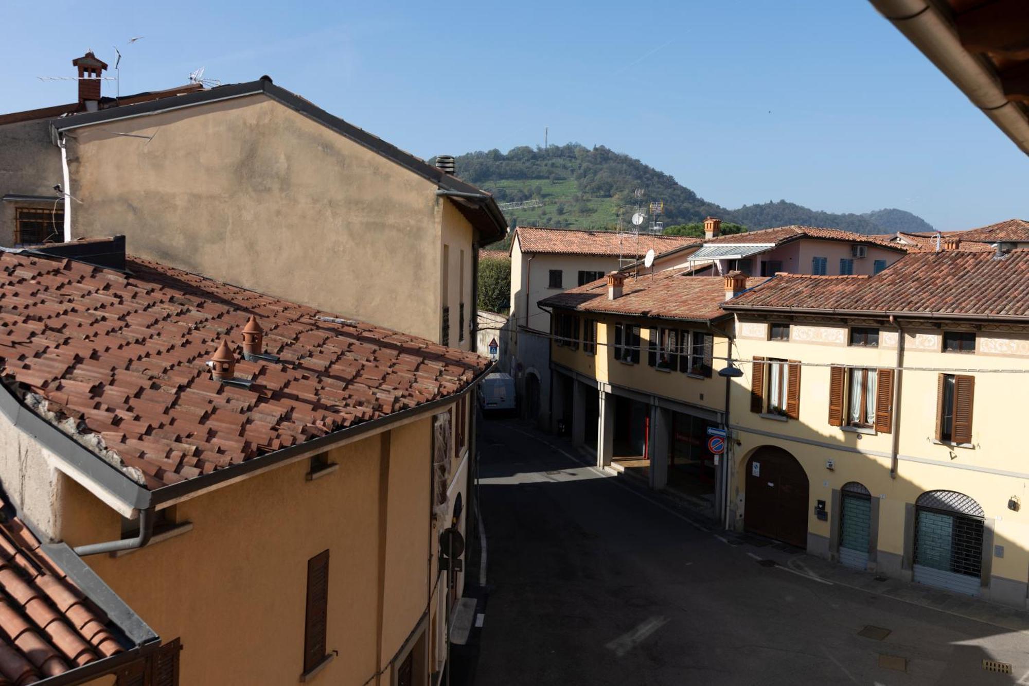 Traditional Italian House - Franciacorta Rovato Bagian luar foto